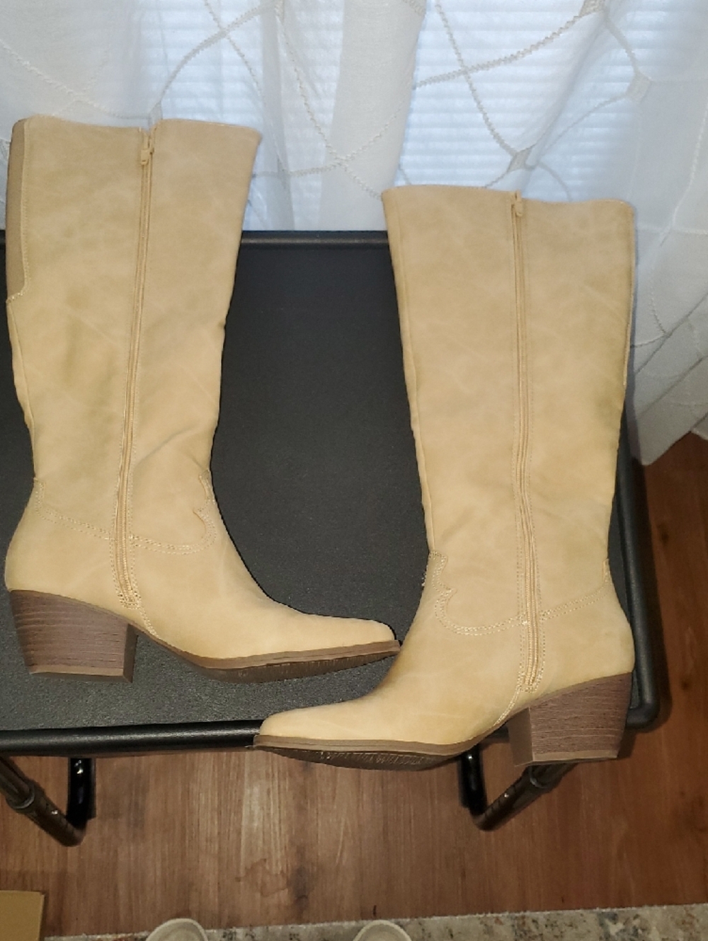 FRYE AND CO. Tall Boots in Tan - Picture 8 of 11